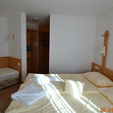 Appartement Hotel Sonneck Кьонигслайтен Стая снимка