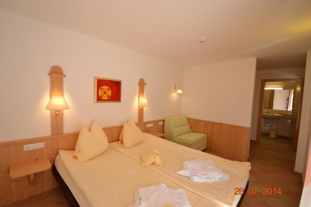 Appartement Hotel Sonneck Кьонигслайтен Стая снимка