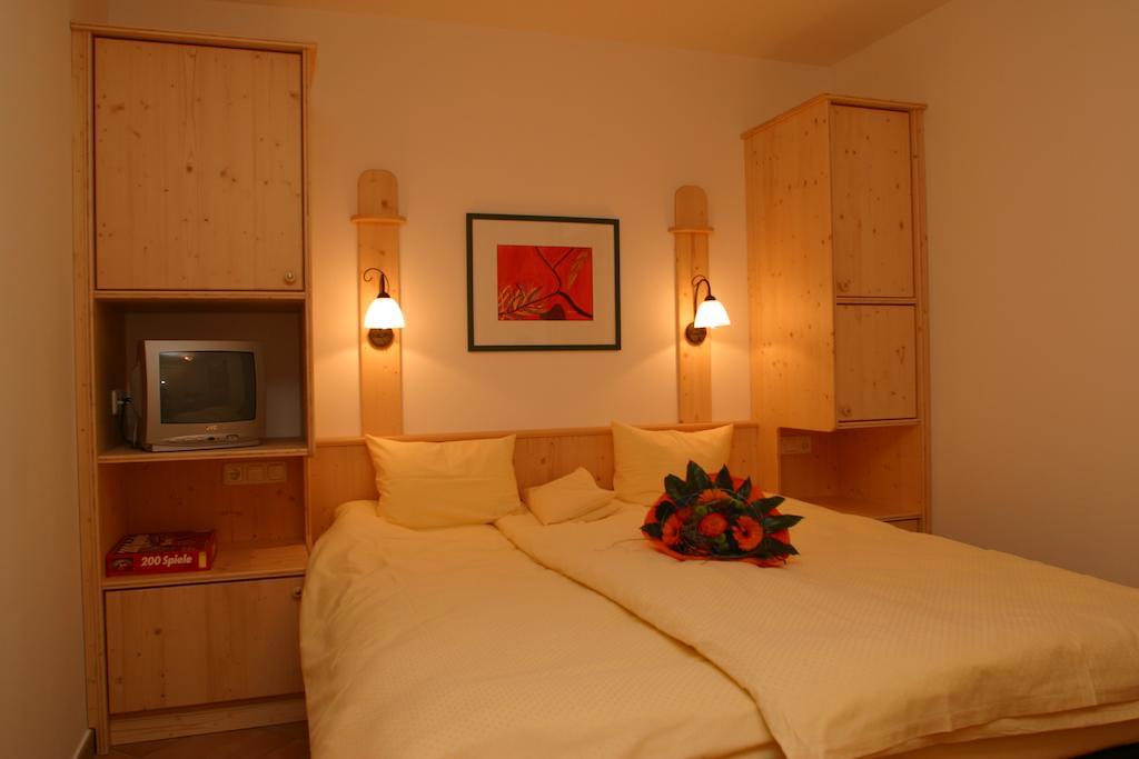 Appartement Hotel Sonneck Кьонигслайтен Екстериор снимка